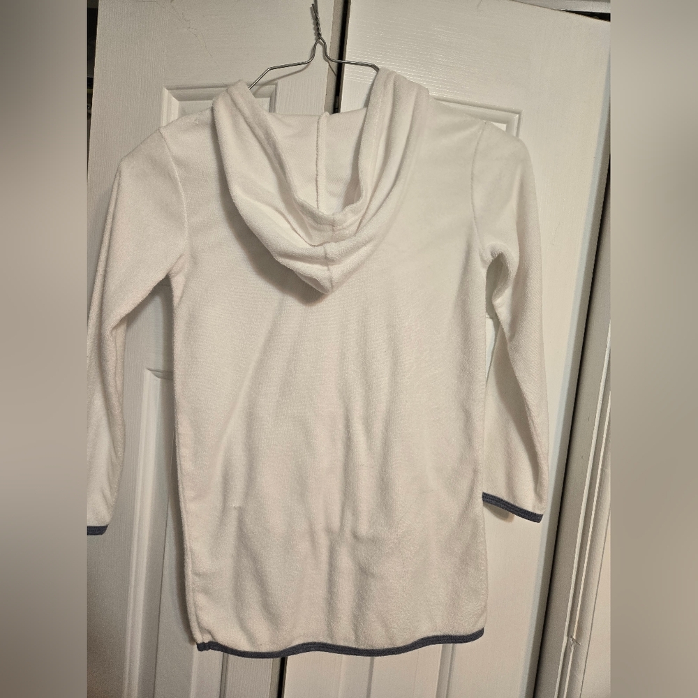 White Kids Hoodie with Heart Detail - Picture 3 of 3